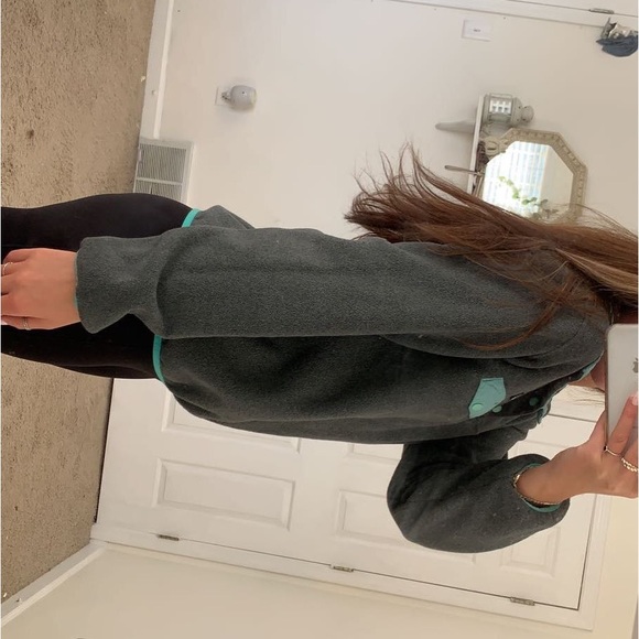 Patagonia Fleece Pull Over - Picture 5 of 6